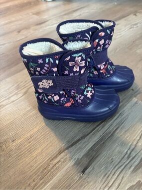 Kids Purple Floral Insulated Snow Boots